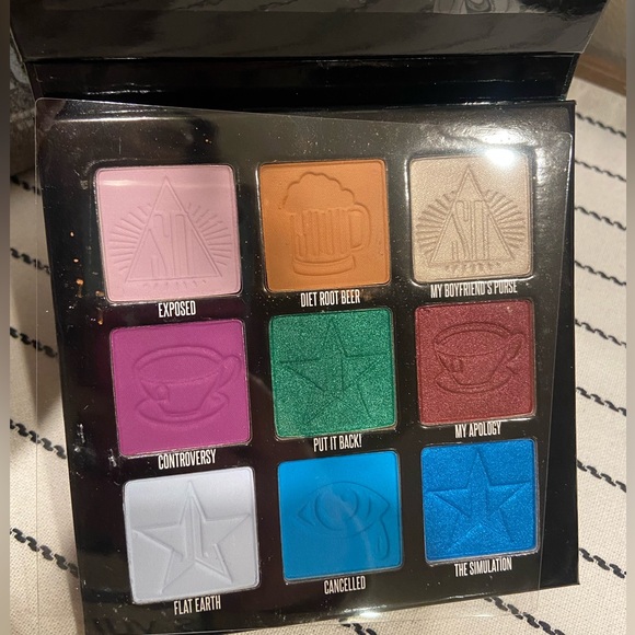 Jeffree Star Shadow Pallet NIP